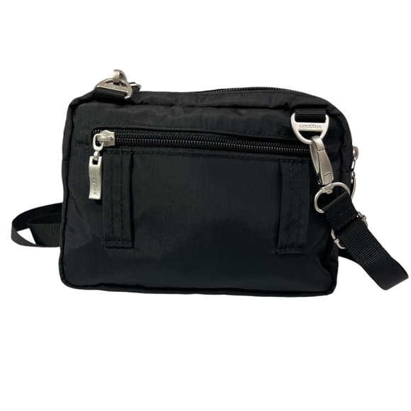 Bagagllini Triple Zip Bagg - Crossbody Belt Black - Like New - Picture 3 of 16